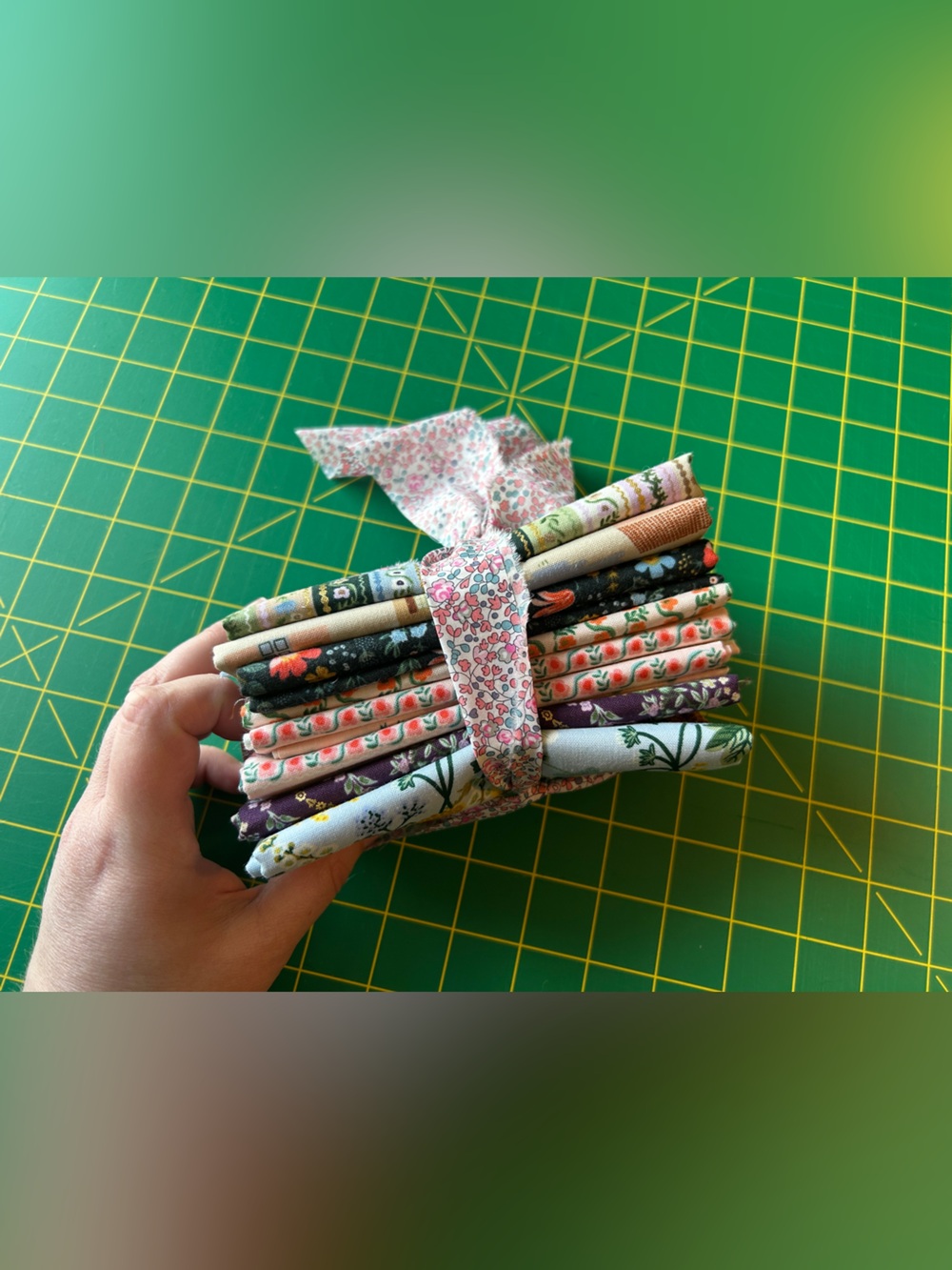 FABRIC DESTASH / Rifle Paper Co Bundle - Picture 2 of 5